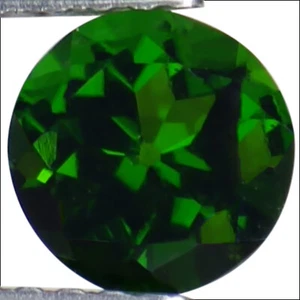 Piedra preciosa natural cromada diopsido de 0,80 quilates de color verde profundo corte redondo - Imagen 1 de 2