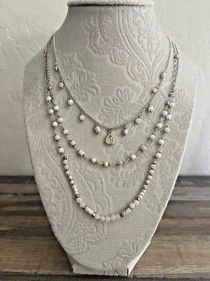 Collar de cadena de tres niveles Nakamol, delicado, dorado/plata/cobre, blanco nuevo con etiquetas Foto 1 de 4