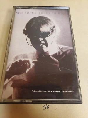 Lucky Thirteen by Neil Young (Cassette, Jan-1993, Geffen) Foto 1 de 2