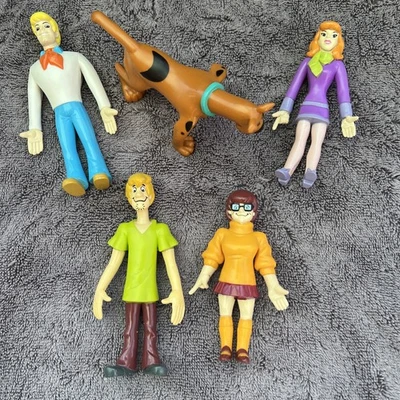 Scooby-Doo 1999 Vintage Flexible Figures - Complete Set - Image 1 of 2