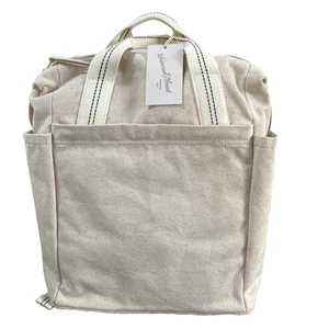 Square Convertible Backpack - Universal Thread Off-White Color Gold Hardware NEW - Foto 1 di 6