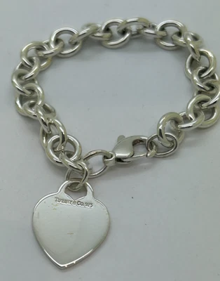 Pulsera de eslabones de cadena con etiqueta de corazón de ley Tiffany 6,5" Foto 1 de 4