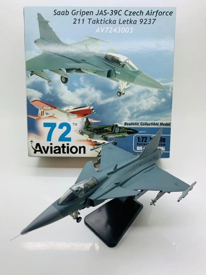 AERONAUTICA 72 SAAB GRIPEN JAS-39C FORZA AEREA CECA AV7243003 1/72 - Immagine 1 di 1