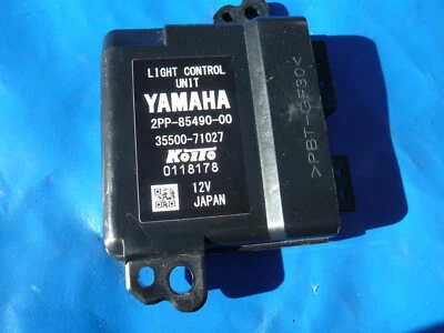 Yamaha YZF R6 tipo RJ27 2017-2018 unidad de control Light Control Unit lámpara Foto 1 de 3