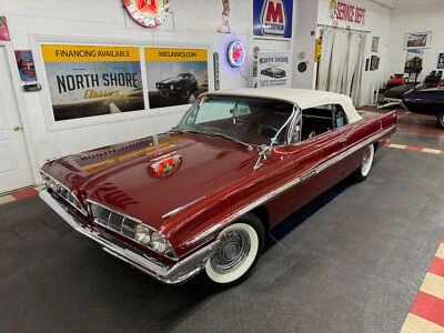 1961 Pontiac Bonneville - TRI POWER - CONVERTIBLE -SEE VIDEO - Image 1 of 4