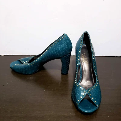Talbots Teal Leather Snake Print Studded Peep Toe Heel Shoes 7,5M - Image 1 of 4