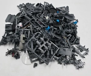 Haufen an Bits Sprue Warhammer 40K Space Marines Astra Militarum - Picture 1 of 4