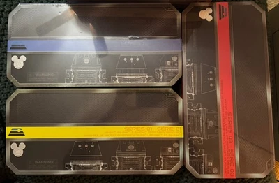 星球大战 Astromech Droid 套装独家系列 01-02-03-D23 2019 蓝色,黄色,红色 — 第 1/4 张图片