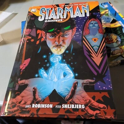 Cómics de Starman Omnibus Vol 5 James Robinson HC DC HC Foto 1 de 2
