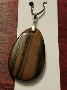 ~ Stunning Tiger Eye Pendant Healing Stone Wicca Pagan - Picture 1 of 1