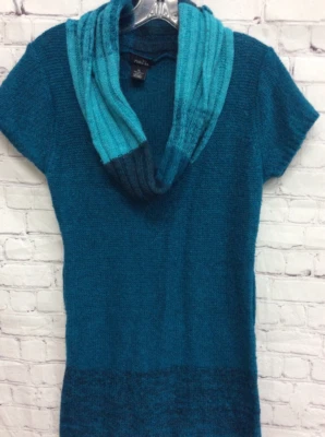 Rue21 Women's Pullover Sweater Turquoise blue 100% Acrylic Ombre Short Sleeve XL - Image 1 of 4