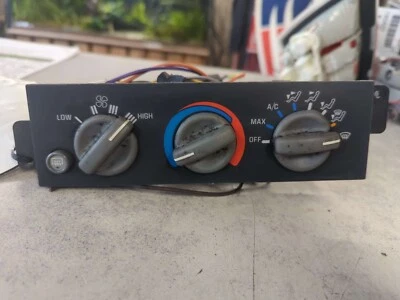 Heater A/c Control PONTIAC FIREBIRD 94 95 96 AC TEMPERATURE SWITCH REAR DEFROST - Image 1 of 3