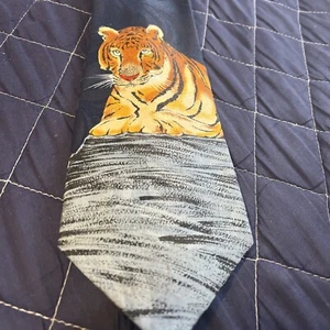 Renaissance Men’s Necktie Tie Tiger Biology Teacher Science Big Cat - Picture 1 of 4