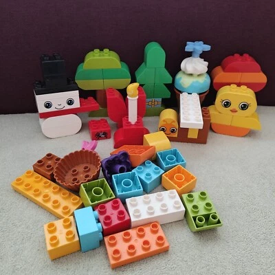 Lego Duplo 10817 - Constructions Créatives - Complet - 70 pièces briques - Photo 1/4
