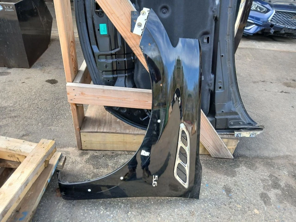 (LOCAL PICKUP ONLY) Driver Left Fender Fits 14-17 INFINITI QX80 774370 - Image 1 of 4