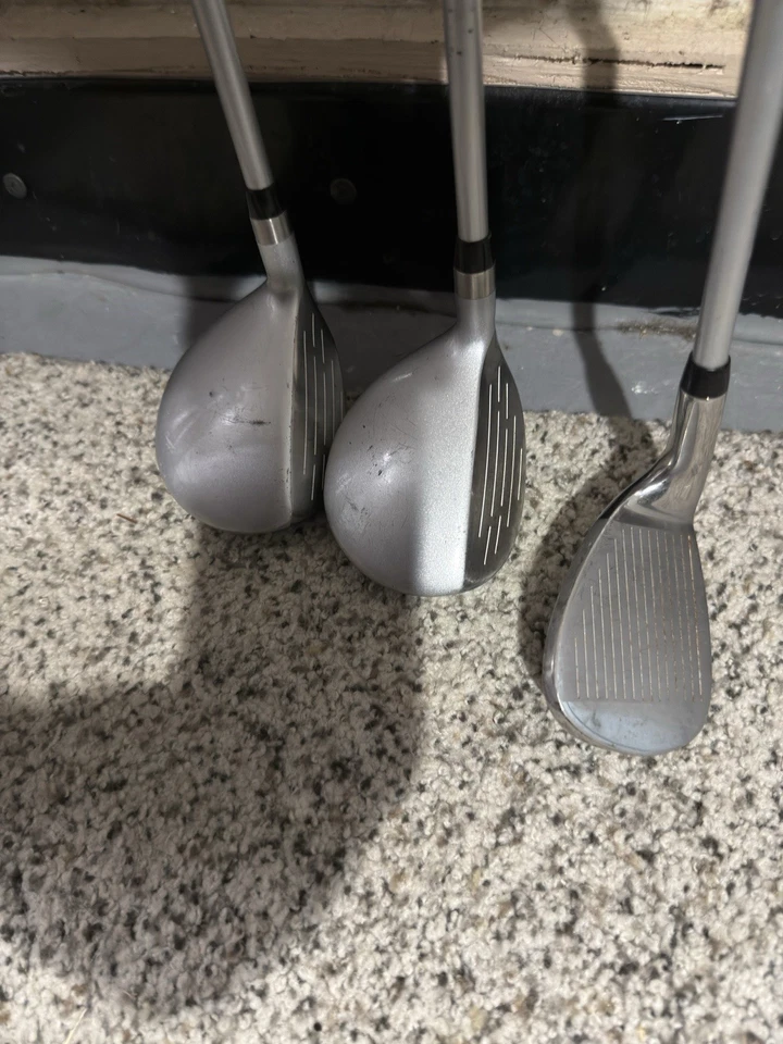 Juego de madera de calle Tour Edge Lady Edge 3 y 5 15* 18* y cuña de arena grafito diestro Foto 1 de 4