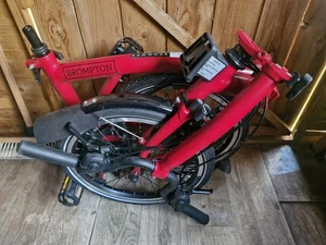 Brompton C Line Explore Mid 2022 (Colour House Red) BRAND NEW never used - Picture 1 of 9
