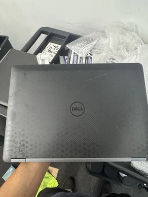 Dell Latitude E7470 tela sensível ao toque 4 GB de RAM, 2,6 GHz - Imagem 1 de 4
