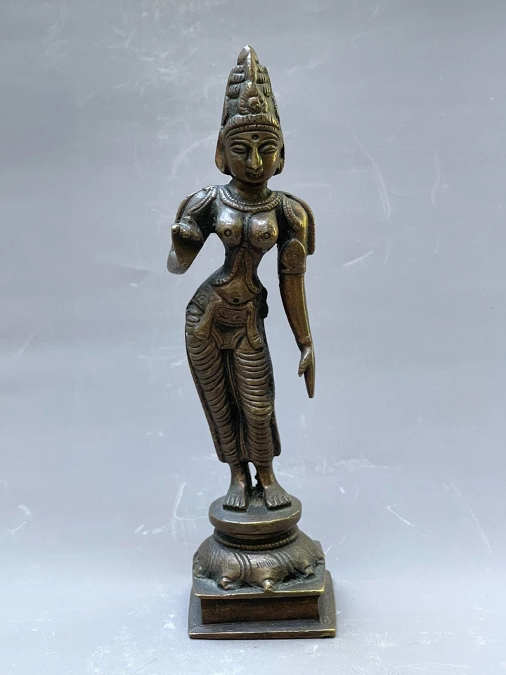 "Figura devocional del renacimiento de Tamil Nadu Chola Parvati de bronce del sur de la India, 4,5""" Foto 1 de 4