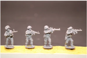 1/72 Modern Russian Soldiers Resin Model 4Pcs - Picture 1 of 3