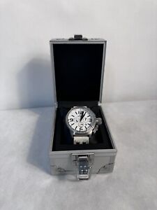 Original TW Steel Damenuhr mit Uhrenbox, TW 10, Weiß mit Schmucksteinen, NP 400€