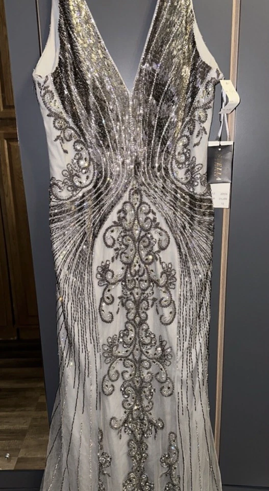 Stella Couture Beaded Evening Gown Formal Prom Dress - Imagem 1 de 1