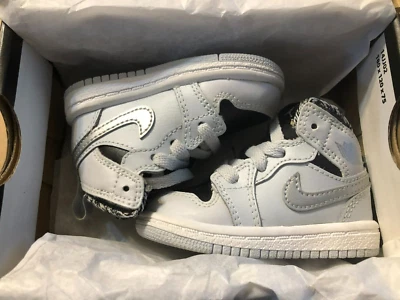 Zapatillas deportivas Air Jordan 1 retro para niños pequeños talla 3C gris frío baloncesto 640735-032 Foto 1 de 4