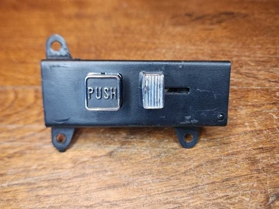 Interruptor limpiaparabrisas OE GM 1970-72 BUICK GS 1969-70 CHEVROLET BELAIR IMPALA CAPRICE Foto 1 de 4