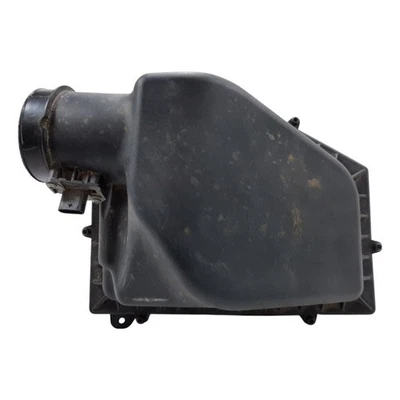 BMW 530e M Sport G30 2018 Air Filter Box 8620473 - Image 1 of 4