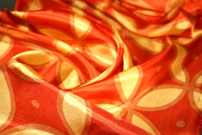 MADE IN INDIEN Damen Reine Seide XL Seidenschal Tuch 148x42 Stola Schal 100% Seide tera Neu 29