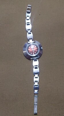 Excelente Reloj Damas Vintage Slava Años 70 Retro Damas Reloj URSS Reloj Ruso Foto 1 de 4