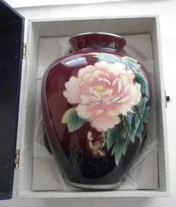 FUJI CLOS CHINA Glazed Ceramic Pottery JAPAN VASE With Case RARE - Picture 1 of 10