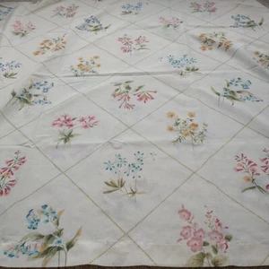 VTF JC Penny Twin Fitted Sheet Only Permanent Press Floral Diamond Cotton Blend - Picture 1 of 10