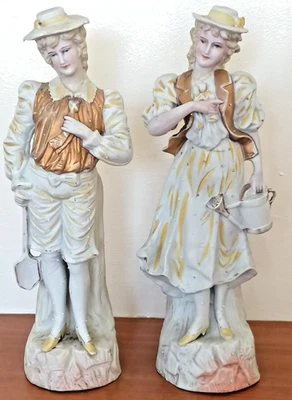 Figurines WOMAN  & MAN "GARDENERS", bisque porcelain, 25cm, Germany, late 1800's - Image 1 of 4
