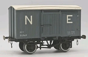 KIT DE MADERA VINTAGE CALIBRE O CONSTRUIDO GRIS NE 12T FURGONETA VENTILADA MODELO 307117 - Imagen 1 de 4