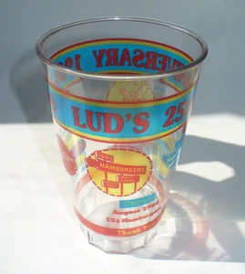 Vintage 1980's LUD'S Water CLEAR HARD PLASTIC Cups - Picture 1 of 4