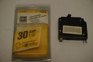 Disyuntor Cutler Hammer CHQ130CS, 30 amperios, 1 polo, 240 VCA, tipo CHQ - nuevo - Imagen 1 de 9