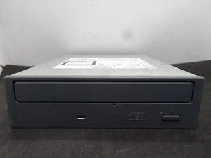 HP Compaq AlphaServer AlphaStation DS10 CD-ROM IDE Drive 127434-105 3R-A0284-AA - Picture 1 of 3
