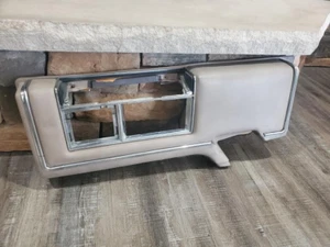 1990-1992 Cadillac Brougham RIGHT FRONT Door Panel/Arm Rest Tan Leather - Bild 1 von 5