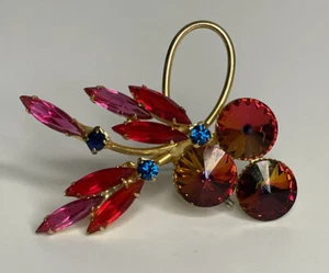 Vintage DeLizza & Elster Juliana Flower Brooch - Picture 1 of 12