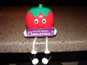 Vintage Anthropomorphic Strawberry Shelf Sitter Your'e Berry Awesome Nice Piece! - Picture 1 of 8