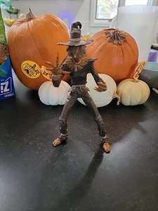 DC Direct Batman Hush Scarecrow 2005 - Picture 1 of 3