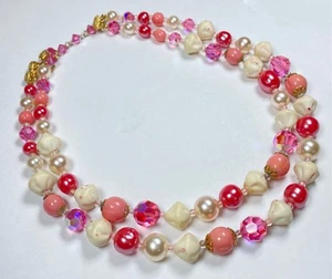 VENDOME Vintage Gold Tonę Double-Strand Pink Bead Short Necklace - Picture 1 of 13