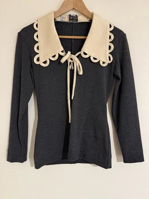 Vintage 1990s Cheap and Chic by Moschino Women’s Top With Collar, XS - Image 1 of 4