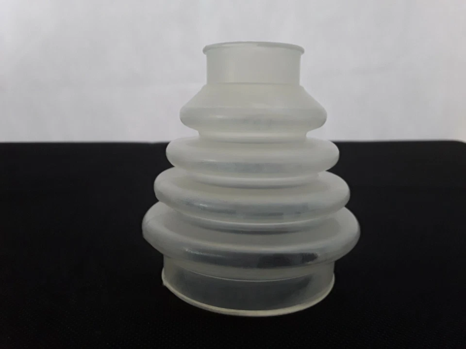 BMW e10 Manschette f. Antriebswelle Hinterachse 1502 1602 1802 2002 ti tii turbo - Image 1 of 3