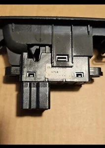 2008 NISSAN QASHQAI PASSENGER SIDE WINDOW SWITCH 25411BR00A GOOD CONDITION - Picture 1 of 23