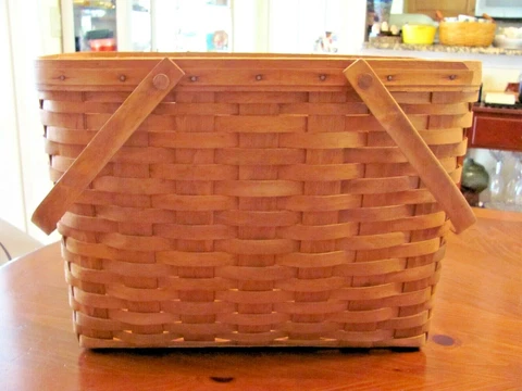 LONGABERGER TAN WOVEN 15 1/2"X11"X9" YARN,MAGAZINE,NEWSPAPER LARGE BASKET EXC Cover
