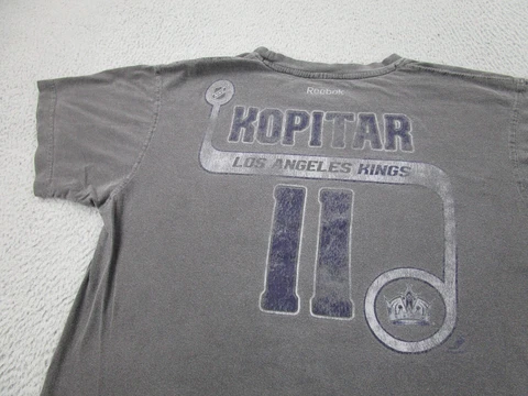 Los Angeles Kings Shirt Mens M Gray Reebok NHL Hockey LA Anze Kopitar 11 Cover