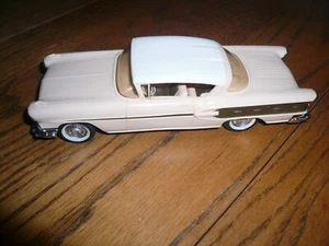 1958 Pontiac Bonneville 2 Dr Hardtop DEALER PROMO FRICTION CAR - Vintage - Picture 1 of 5