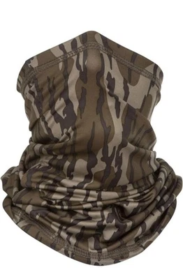 Authentic Mossy Oak Camouflage Of Conservation One Size NMG-KMONGB21  Bottomland - Image 1 of 4